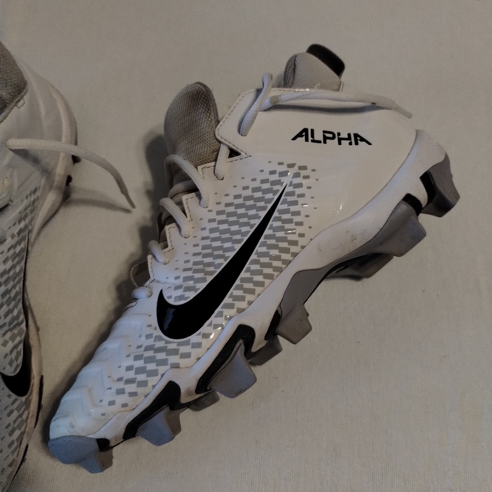 COPY - Men’s Nike Alpha Cleats Size 14